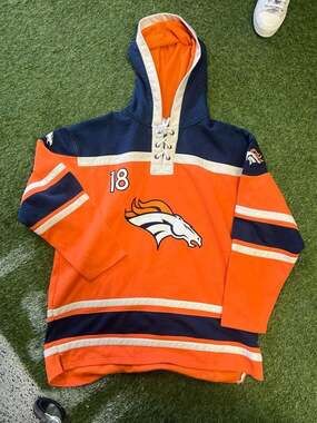 Denver Broncos Peyton Manning Lace-Up Hockey Style Pullover Hoodie XXL